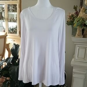 Tahari Classic White Long Sleeve Top
